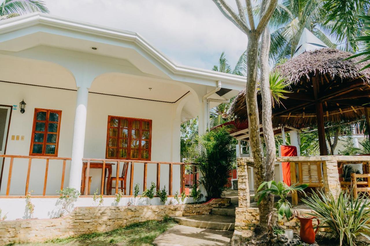 Palmera Palma Private 1-Br Bungalow In Moalboal Bagian luar foto