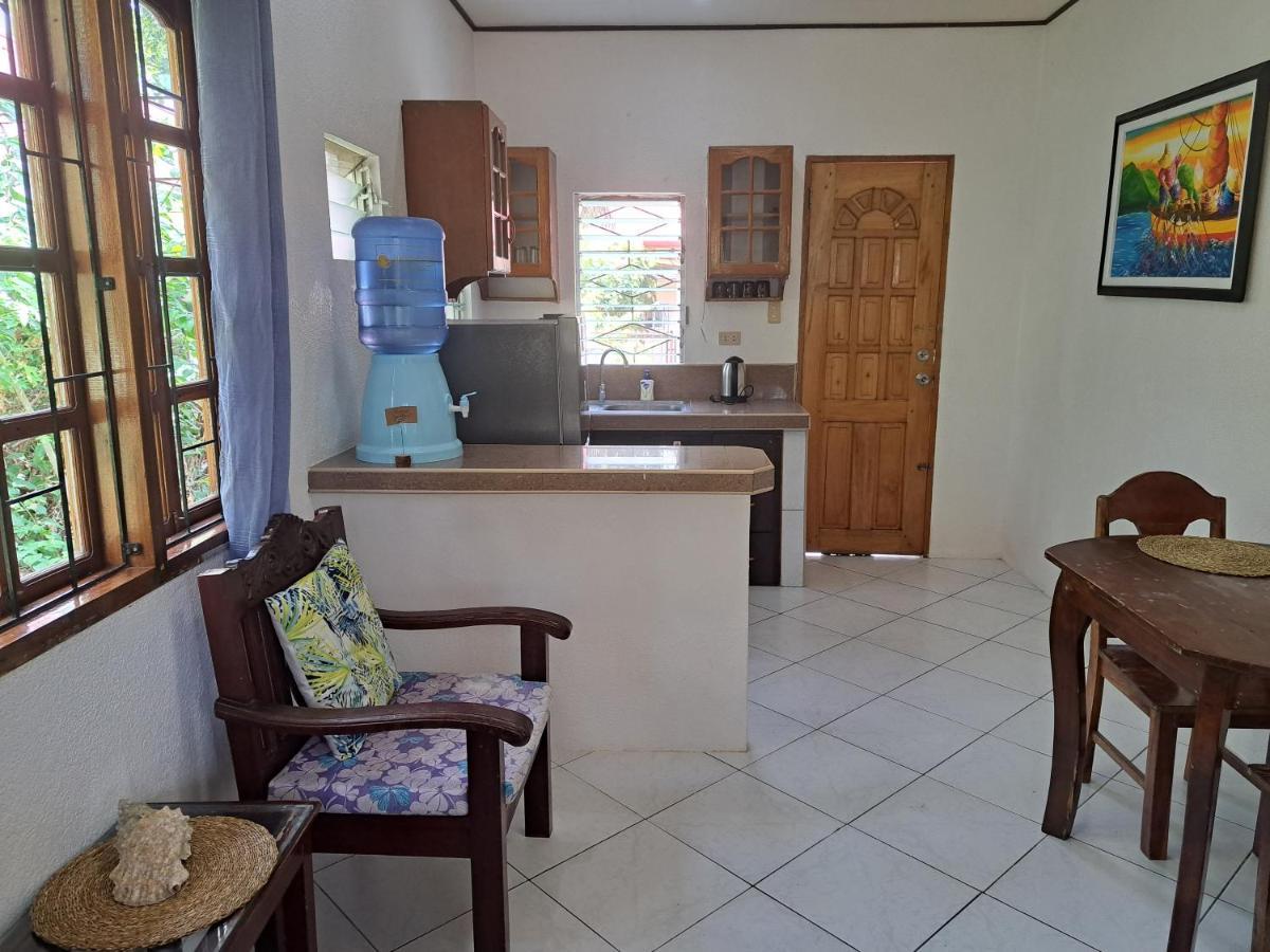 Palmera Palma Private 1-Br Bungalow In Moalboal Bagian luar foto